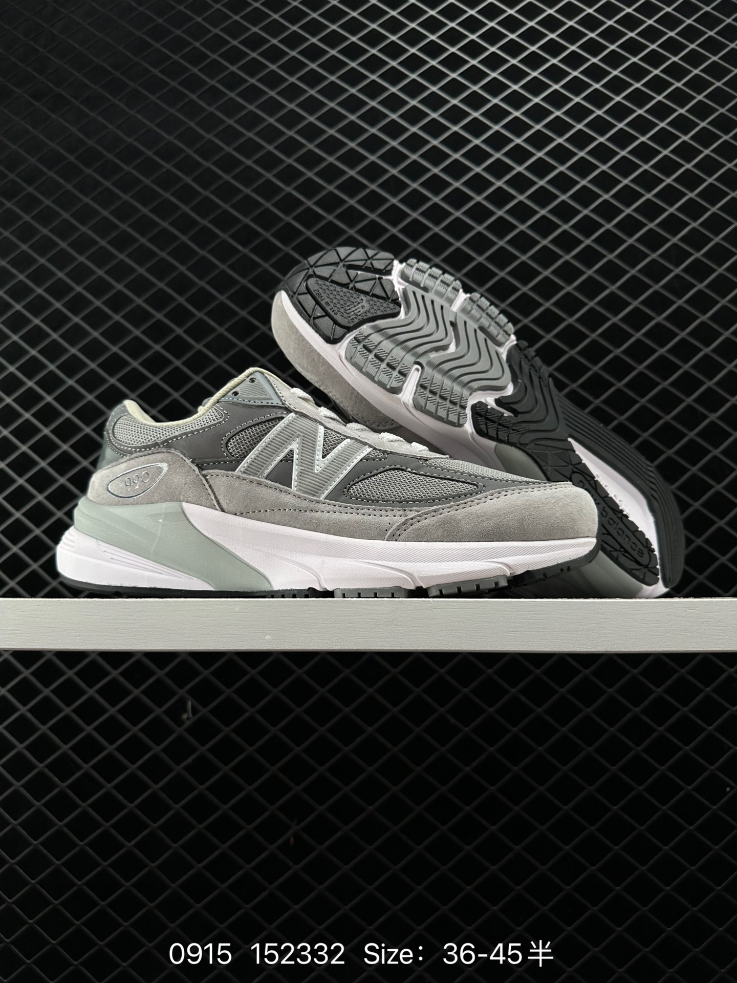 New Balance M990AC6
